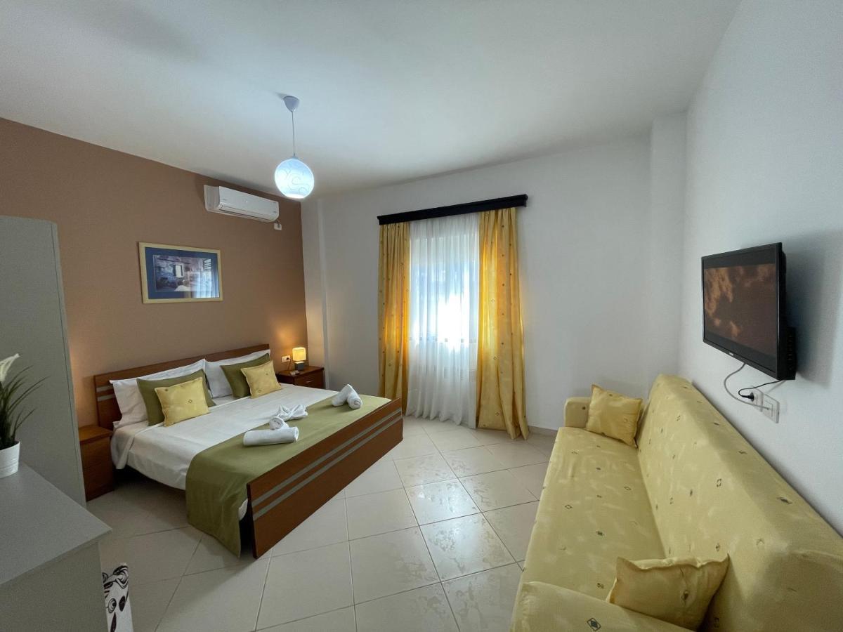 Relax Apts Saranda Apartamento Exterior foto