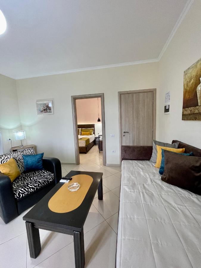 Relax Apts Saranda Apartamento Exterior foto