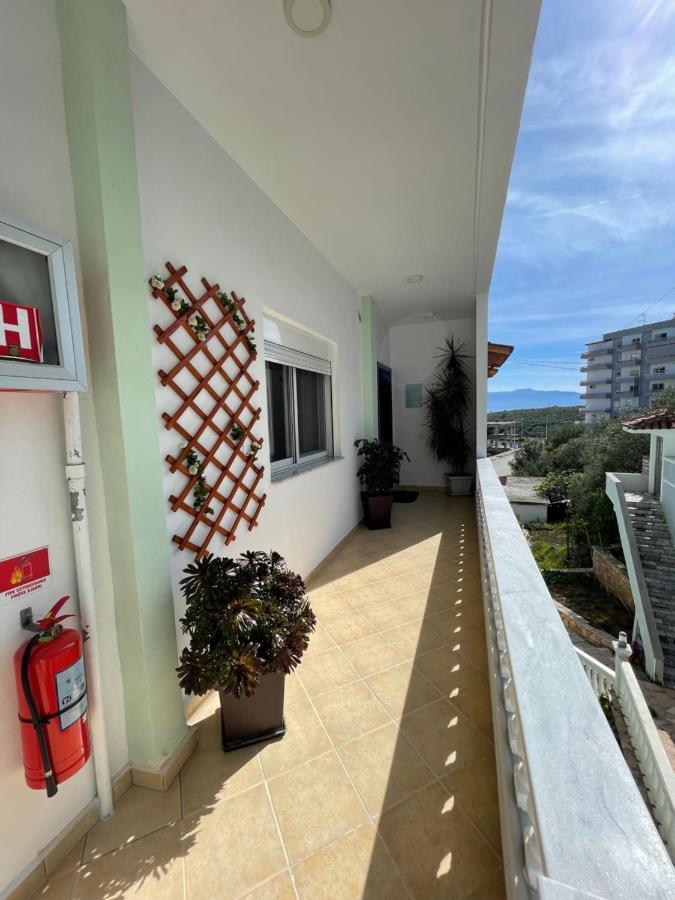 Relax Apts Saranda Apartamento Exterior foto